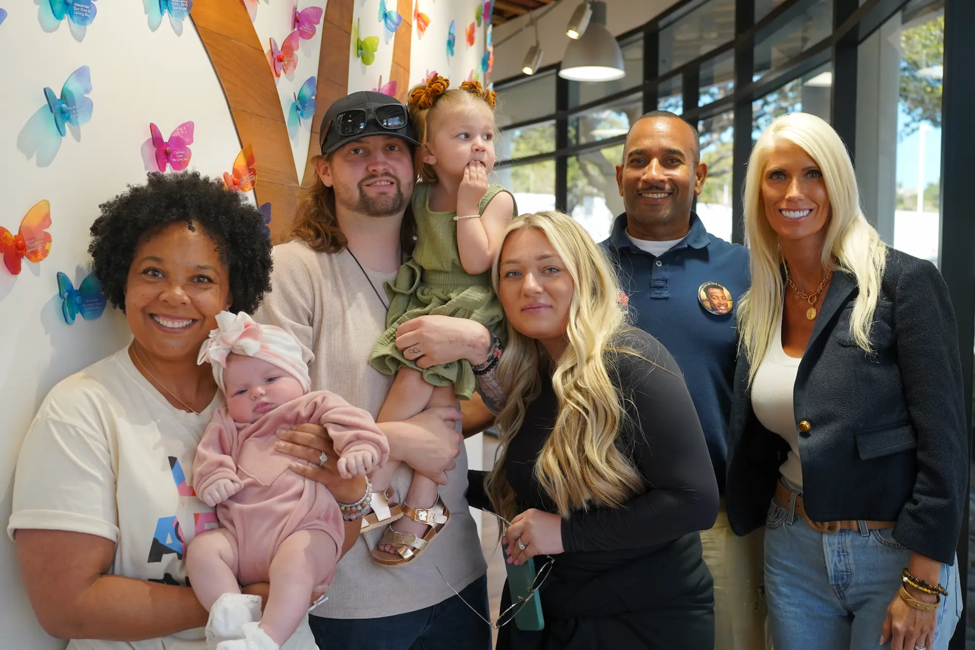 Multiple families with babies